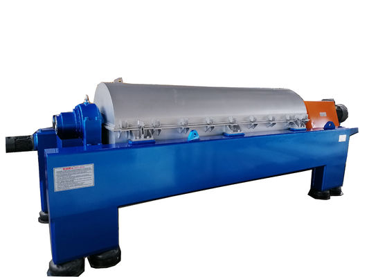 Centrifugadora decantadora de dos fases para relaves mineros