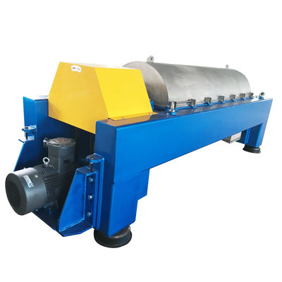 Centrifugadora de la jarra del consumo de energía de punto bajo del alto rendimiento para la separación del barro del agua
